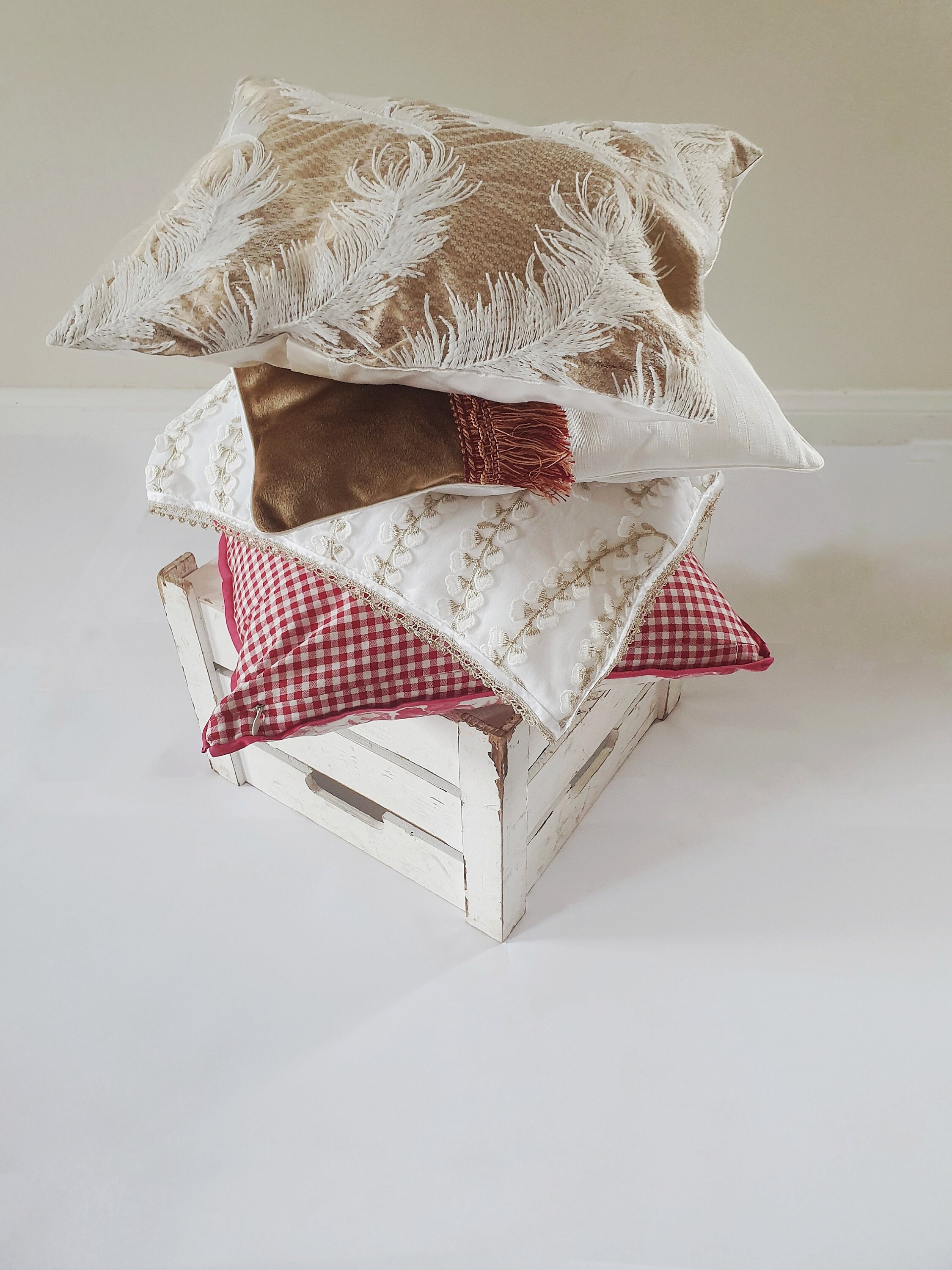 patterned pillowcases