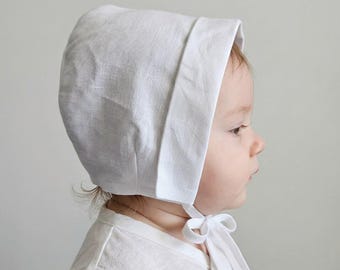Leinen-Babymütze mit eckigem Umschlag – Roberta-Stil, maßgefertigt