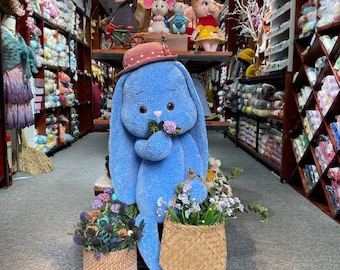 Giant Crochet Rabbit Pattern: Velvet Wool Amigurumi Toy (English/Vietnamese)