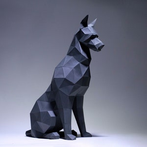 Doberman Sit Papercraft, Dog low poly, papercraft, papercraft 3d, PDF, fai da te, regalo, papercraft low poly, papercraft pdf, papercraft fai da te