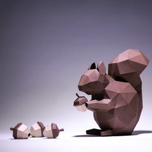 Squirrel Paper Craft, Digital Template, Origami, PDF Download DIY, Low Poly, Trophy, Sculpture, Model