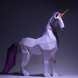 Unicorn Paper Craft, Digital Template, Origami, PDF Download DIY, Low Poly, Trophy, Sculpture, Unicorn Model