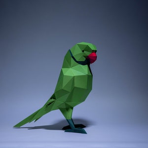 Parrot Green Paper Craft, Digital Template, Origami, PDF Download DIY, Low Poly, Trophy, Sculpture, Model