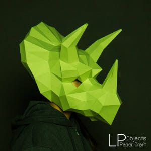 Triceratops Maske Papier Handwerk, digitale Vorlage, Origami, PDF Download DIY, Low Poly, Halloween Maske, Dinosaurier Maske