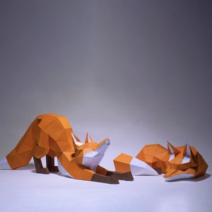 Fox Stretching e Fox Sleep Paper Craft, Modello digitale, Origami, PDF Scarica fai da te, Low Poly, Trofeo, Scultura, Modello di allungamento del gatto