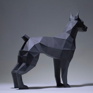 Doberman Papperspysselhund, Papperspysseldekor, Heminredning, Gåva, Papperspyssel 3D, låg poly, origami 3D, Papperspysselmall, PDF, Papperspyssel doberman bild 3
