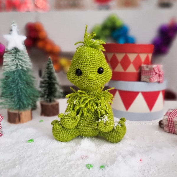 Amigurumi Monster | Crochet Monster | Christmas Monster | Christmas Pattern | Crochet Pattern | Amigurumi Pattern | Christmas Amigurumi |