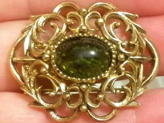 Beautiful Vintage Brooch with Green Stone Europe … - image 6