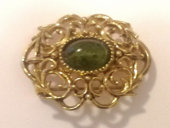 Beautiful Vintage Brooch with Green Stone Europe … - image 7