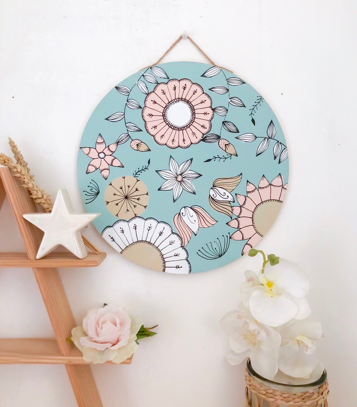 Flowery Board - Planche Murale Ronde Bois Modèle Unique