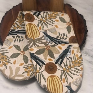 Wattlebird Double Oven Mitt