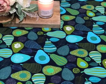 Avocado & Pear Round Tablecloth