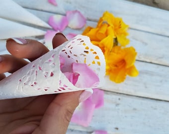 Small Cones for Confetti,Wedding petal cones, Wedding cones,Paper Cones, Vintage wedding, Lace paper, Confetti Cones, Flower Petal Cones
