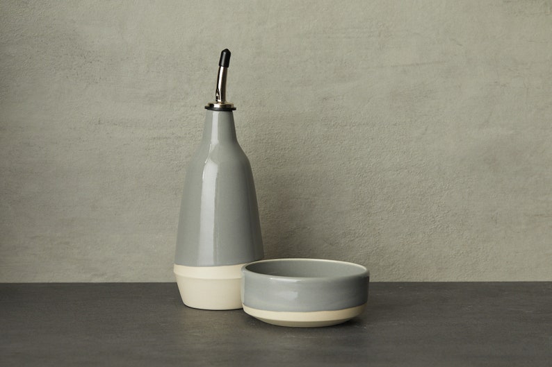 Duo dispensers for olive oil, vinegar cruet handmade grey, white bottle in ceramic. With 1 or 2 Bowl for dessert, sauce. image 6