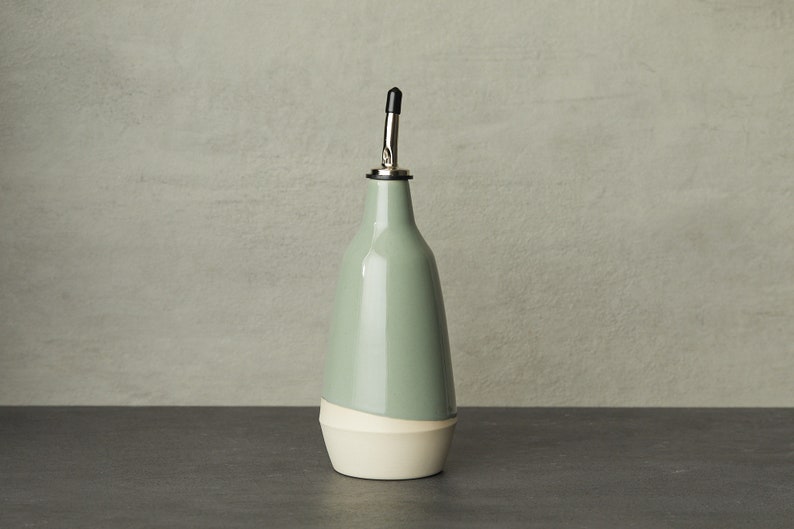 dispenser for olive oil, vinegar cruet handmade dark grey white bottle in ceramic Sauge