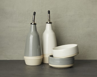 Duo dispensers for olive oil, vinegar cruet  handmade grey, white bottle in ceramic. With 1 or 2 Bowl for dessert, sauce.