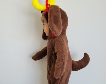 Maxx the Dog a Christmas outfit for an 18 inch doll