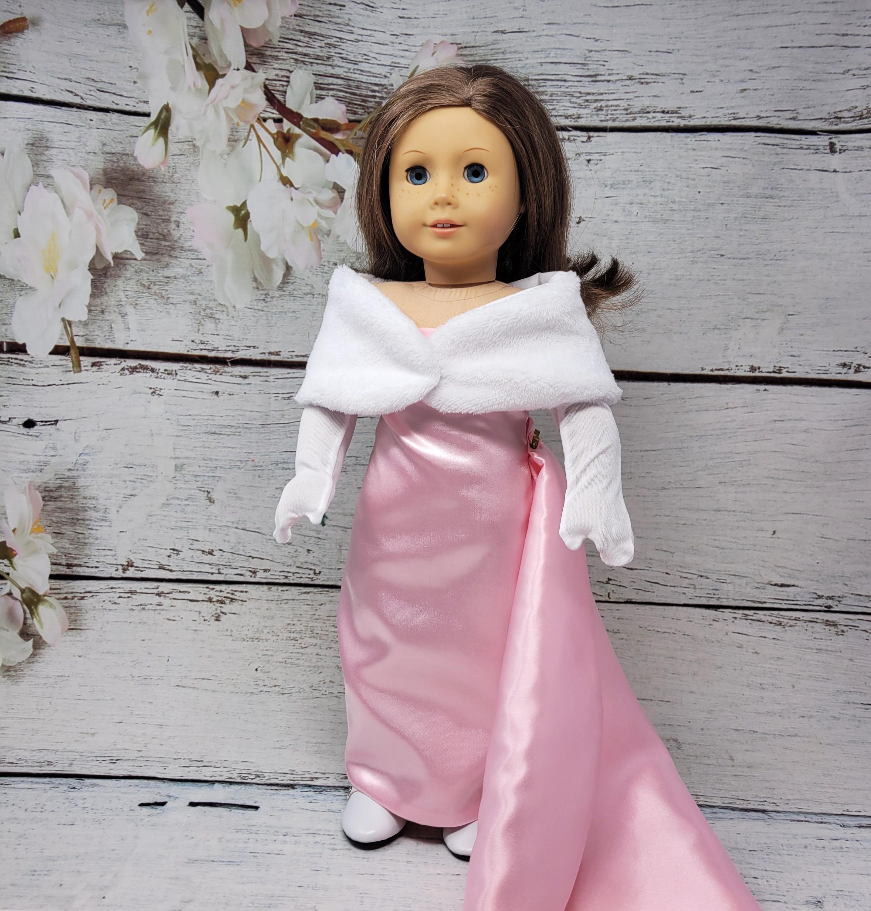 Magic es un vestido para una muñeca de 18 pulgadas.
