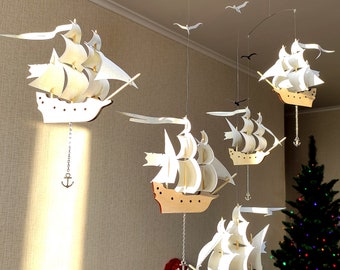 5 Wooden sailboats with silver and bronze anchors. A wonderful decoration for a child&#39;s room. Baby mobile.