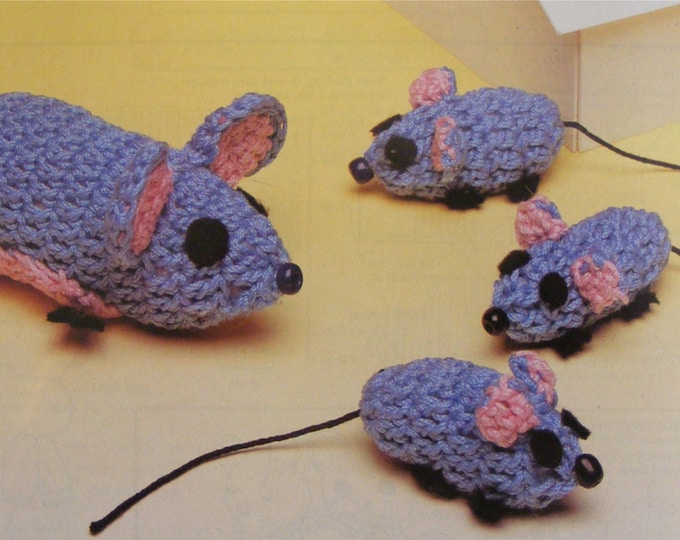 Toy Mouse Crochet Pattern PDF, Mummy Mouse and Baby Mice,  Kitten or Cat Toy, Vintage Toy Crochet Patterns, Download