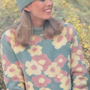 Flower Motif Sweater and Hat Knitting Pattern PDF Ladies 32, 34, 36, 38, 40 inch bust, DK 8 ply Yarn, Vintage Knit Patterns for Women