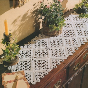 Table Runner Crochet Pattern PDF Sideboard Doily, Decorative Mat, Dressing Table Runner, Vintage Crochet Patterns for the Home, Download