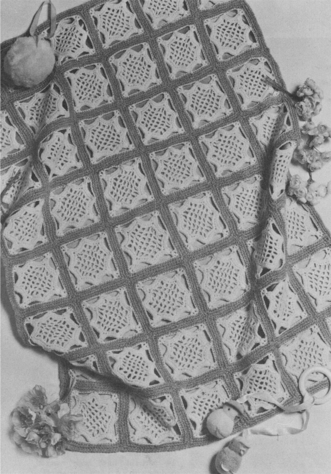 Babies Pram Blanket Crochet Pattern PDF in 2 Designs, Teddy Bear Motif