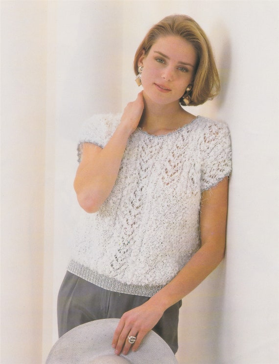 16-20 inch chest-nice Baby girl diamond patterned knitting pattern in 4ply wool