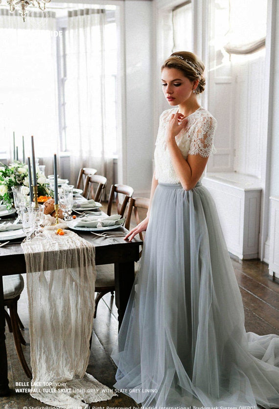 mother of the bride dress for burgundy wedding