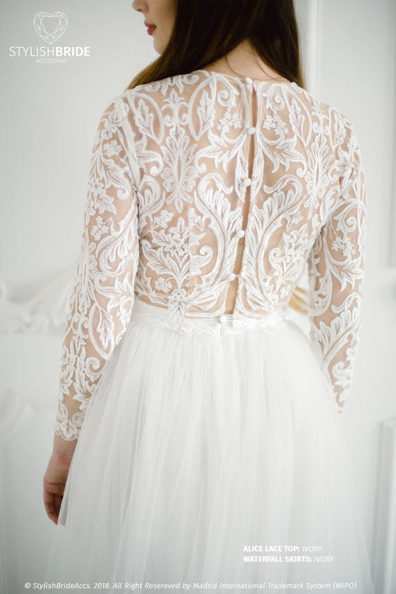 plus white lace top