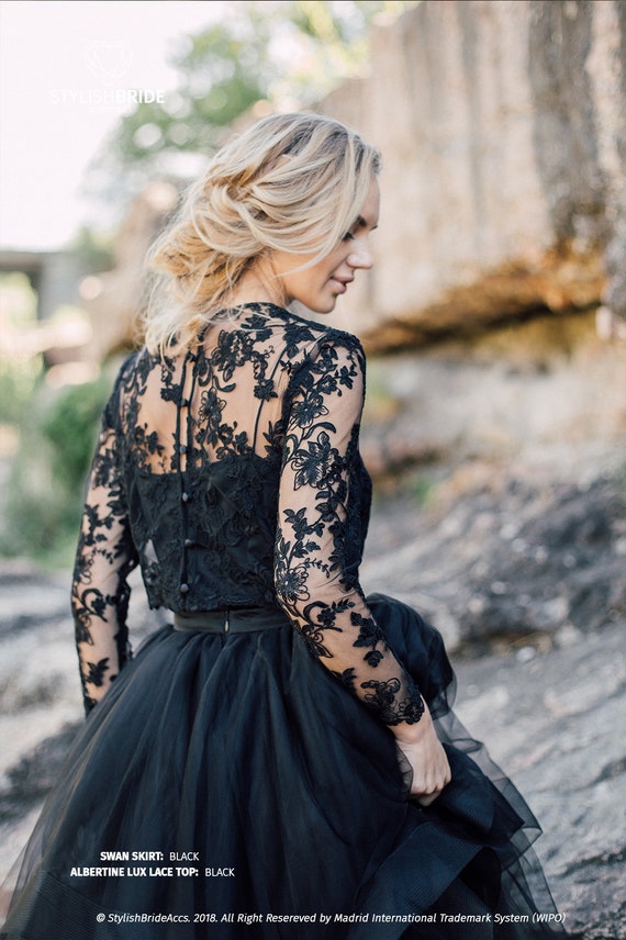 black lace top plus