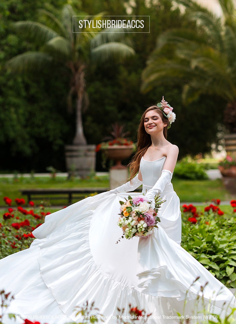 Euphoria: Trendy Wedding Dress Set With Voluminous Silk Satin Ruffle Skirt, Bridal Corset and High Satin Gloves image 5