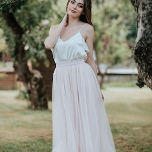 Floaty Wedding Skirt Soft Tulle, Boho Bridal Skirt with Lara Silk Top, Beach Wedding Skirt, Contemporary Biscuit Blush Bridal separates