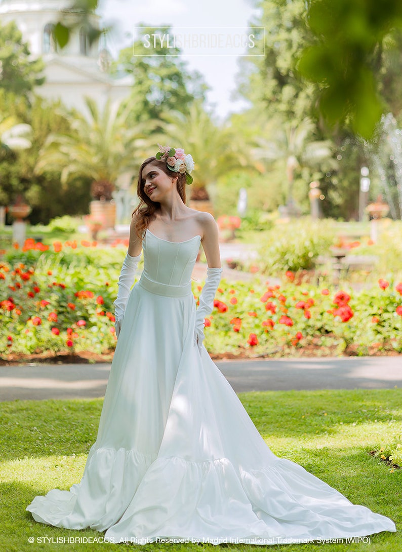 Euphoria: Trendy Wedding Dress Set With Voluminous Silk Satin Ruffle Skirt, Bridal Corset and High Satin Gloves image 9