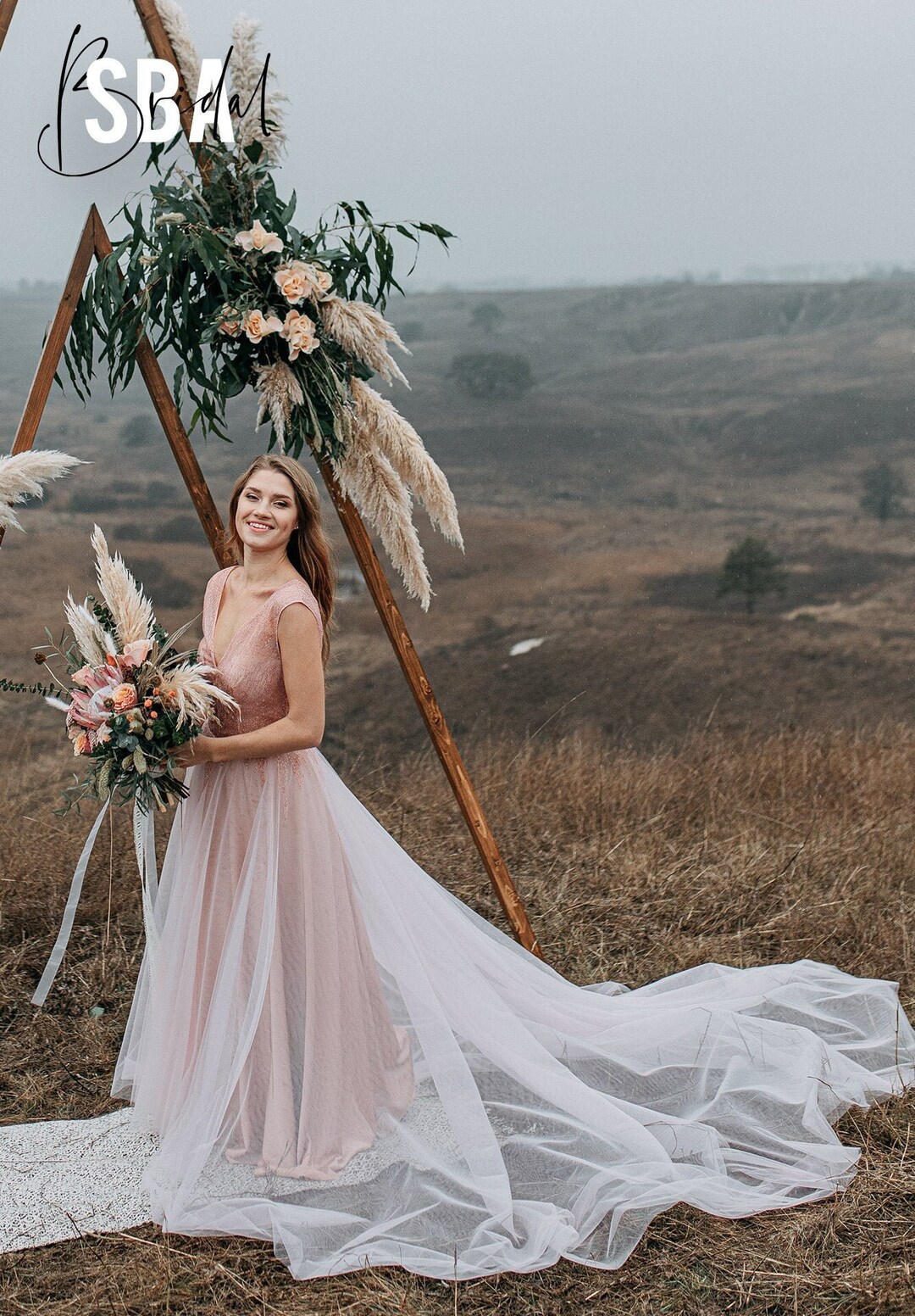 Robe de mariée en tulle pailleté or rose, robe de mariée pailletée
