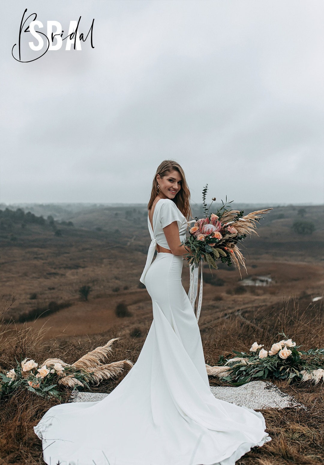 Vestido de noiva estilo boho saia de noiva estilo flare em crepe