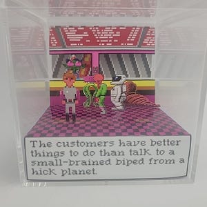 Space Quest 3: The Pirates of Pestulon Retro Video Game Diorama Display Cube