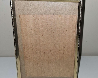 Marco de fotos vintage de metal dorado de 4,25" x 6,25" para mesa