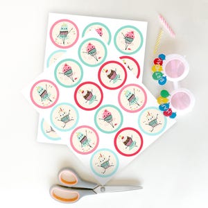 Birthday Cupcake Stickers, Digital Cupcake Sticker, Cupcake toppers, Cupcake Party, Cupcake Printable Tags, Round Cupcake toppers