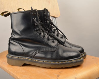 second hand vegan doc martens