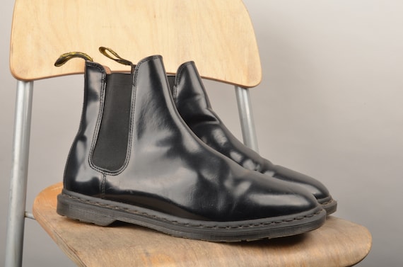 Chelsea dr martens,doc, Martens boots,leather boot