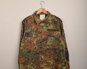 vintage camo utility jacket, utility wear, cargo jacket, vintage jacket, vintage utility, army jacket, workwear jacket,unisex jacket