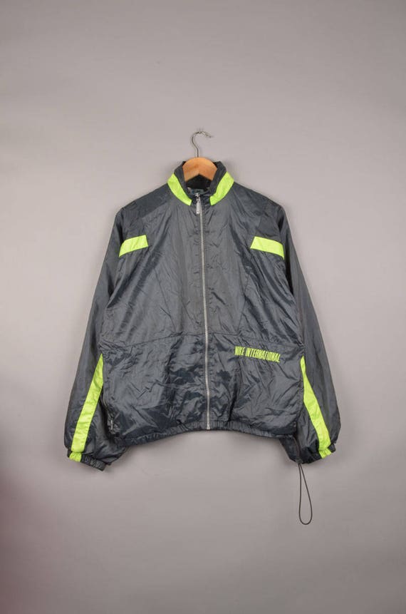 nike international sweatshirt