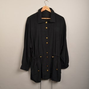 Schwarze Vintage-Cardigan-Jacke, Kleidjacke, bedruckte Jacke, Jacke im japanischen Stil, Vintage-Oversized-Cardigan, schwarze Bluse, Damenjacke
