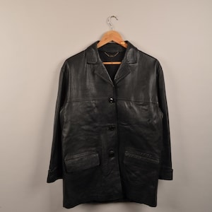 Schwarze Vintage-Lederjacke, VTG-70er-Jahre-Jacke, schwarzes Leder, Trenchcoat, maßgeschneiderte Lederjacke, Ledermantel mit Gürtel, Matrixjacke