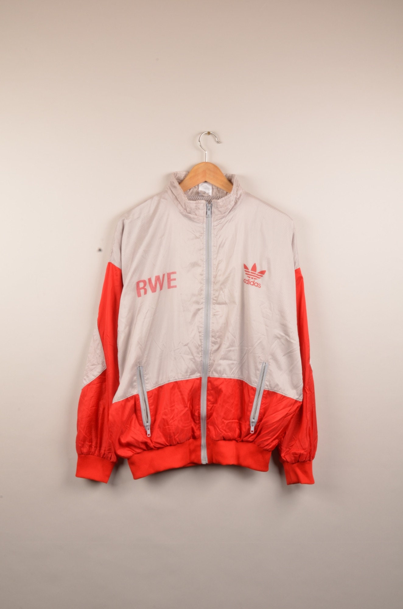 80's”adidas”euro vintage monotone jacket neuroid.uprrp.edu