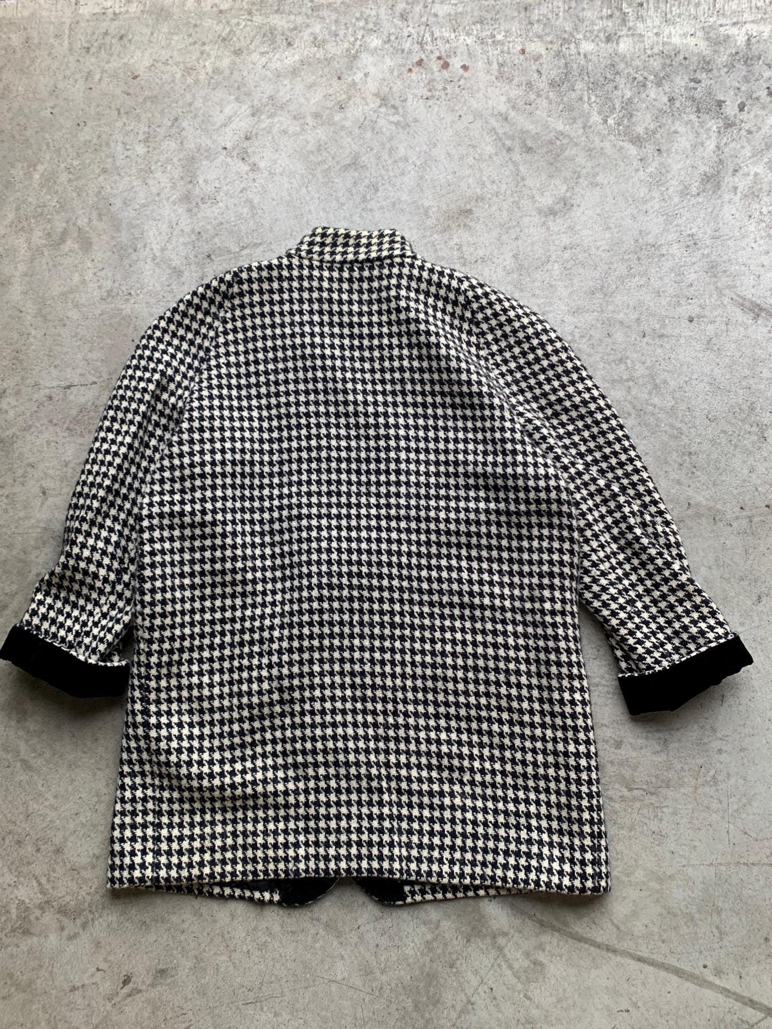 Black and white plaid trench coat online
