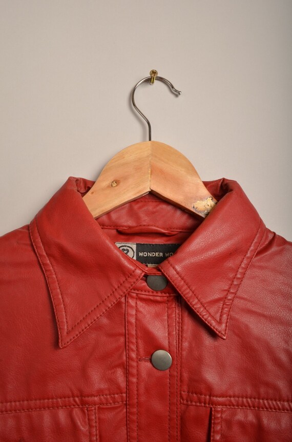 Vintage red wonder woman leather jacket, vtg 70s … - image 3