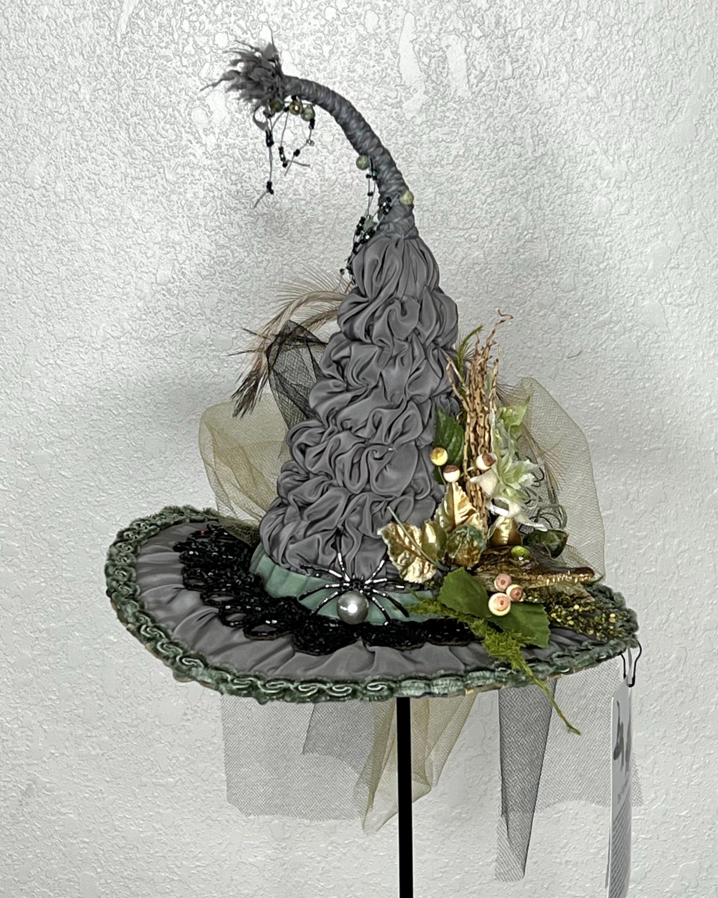 Witch hat Artisan 1 of Victorian design Feathers & fauna Black & Bone white 16\