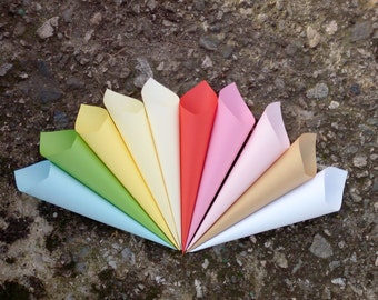 Confetti cones, Petal toss cones, Custom color wedding favor cones, Party paper decor, Bridal shower favor cone, Cheap wedding favor